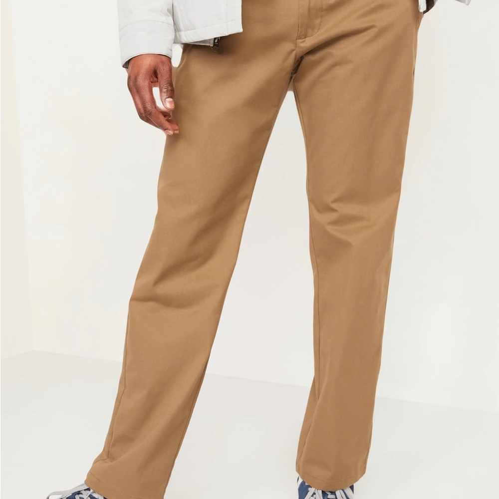 Old Navy
Loose Ultimate Built-In Flex Chino Pants for Men